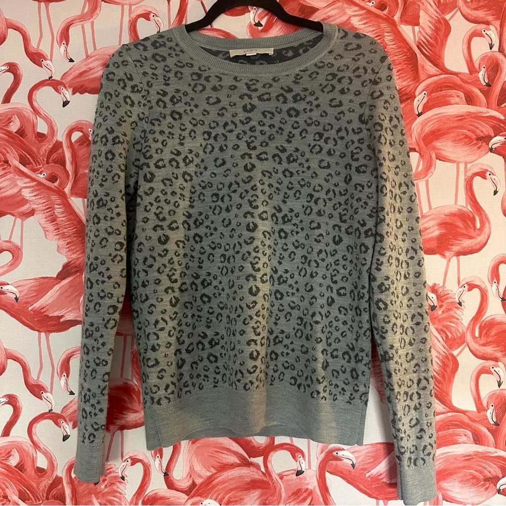 LOFT Animal Print Gray Sweater Size Medium